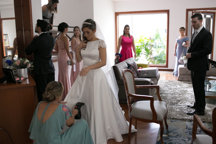 Casamento Andressa e Rafael registrado pela premiada fotógrafa de Natália Diniz. Fotografia de casamento em Belo Horizonte e Campo Belo Mg