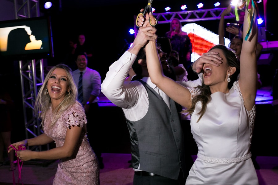 Casamento Andressa e Rafael registrado pela premiada fotógrafa de Natália Diniz. Fotografia de casamento em Belo Horizonte e Campo Belo Mg